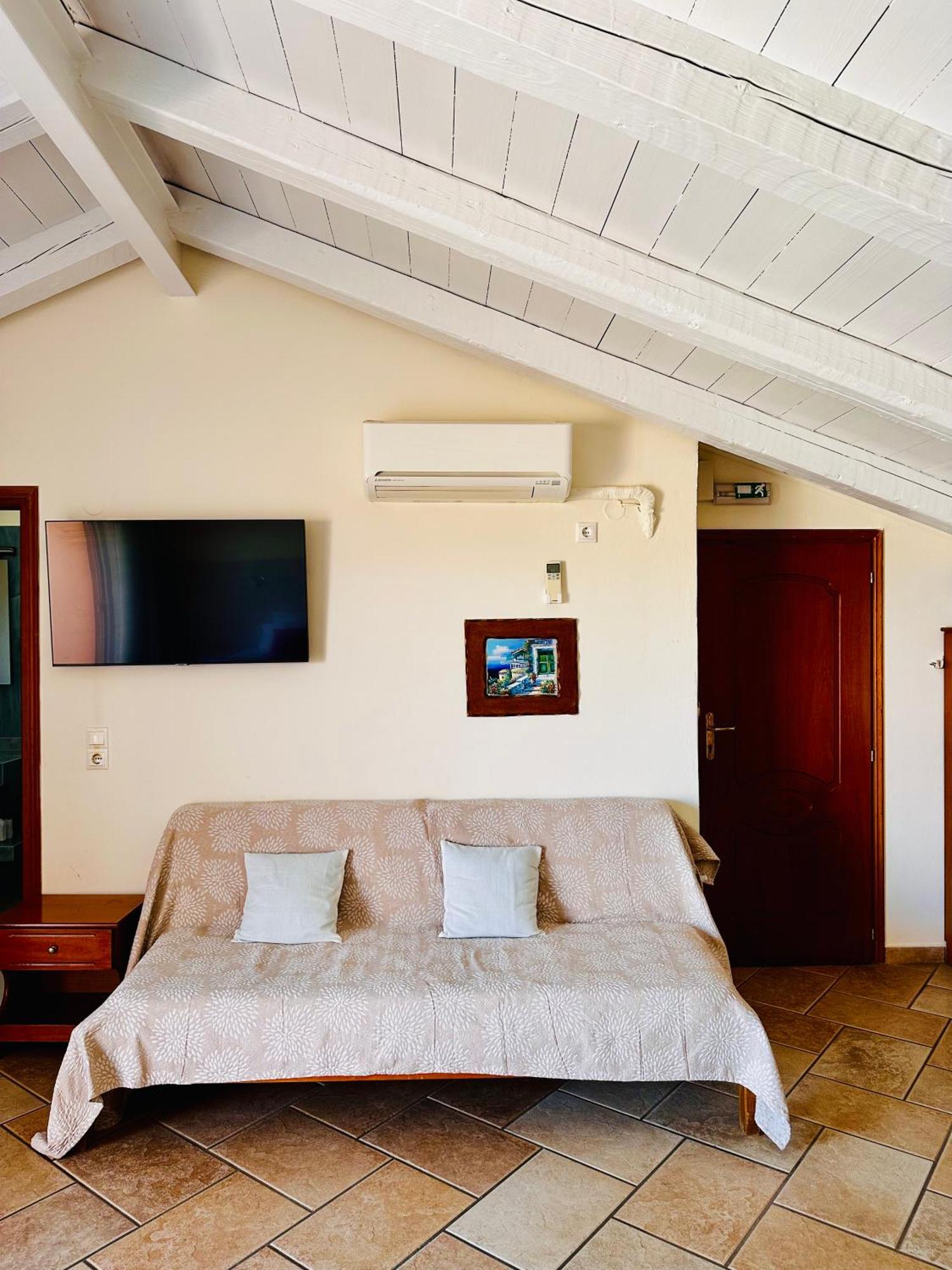 Eva Studios Kassiopi Extérieur photo