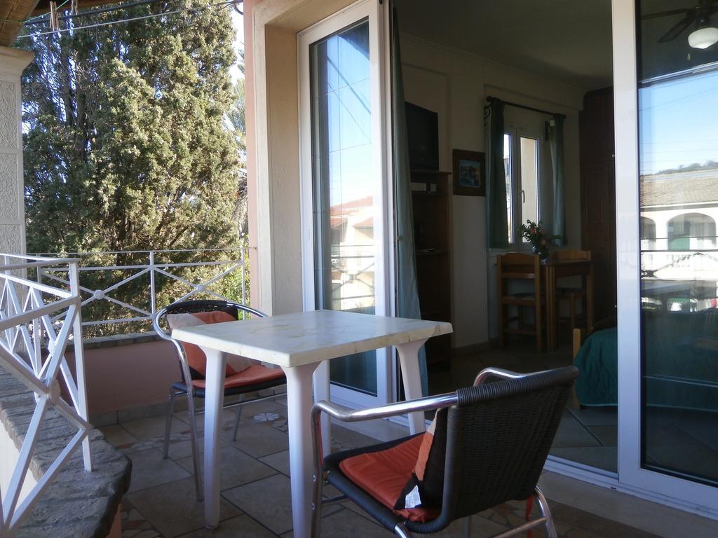 Eva Studios Kassiopi Extérieur photo